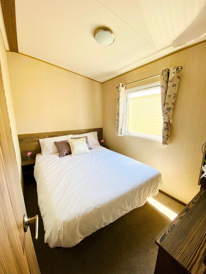 Dizzard 23 Hotell Bridgerule Exteriör bild